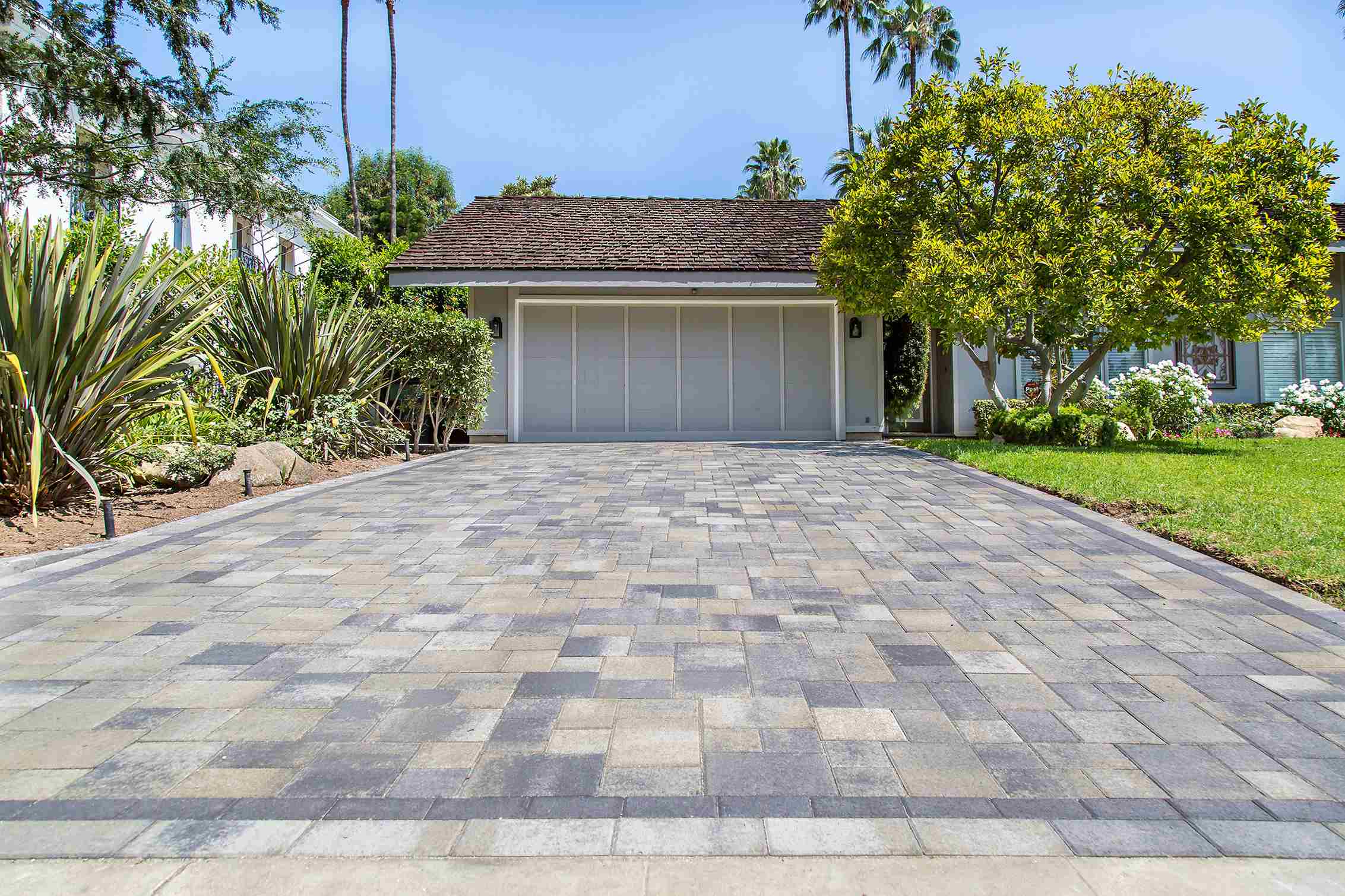 Professional driveway near Bronx, NY services improve property access, durability, and curb appeal. Expert driveway installation and repair near Bronx, NY addresses cracks, potholes, and outdated surfaces. Trusted driveway contractors near Bronx, NY specialize in both residential and commercial driveway solutions.